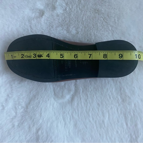 Sezane Vicky Soft Carmel Loafers with Gold Chain Detail | 36 - Picture 14 of 14